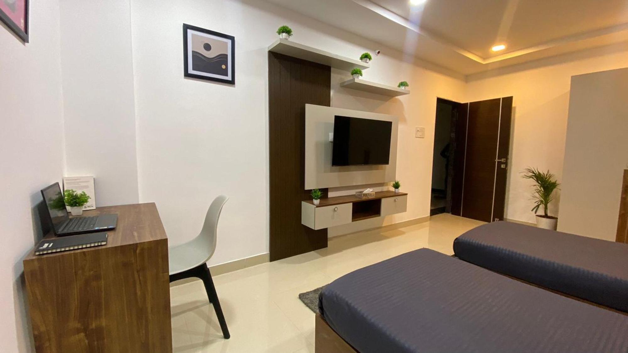 Housr 78 Madhapur Hitech City Near Yashoda Hospital Хидерабад Екстериор снимка